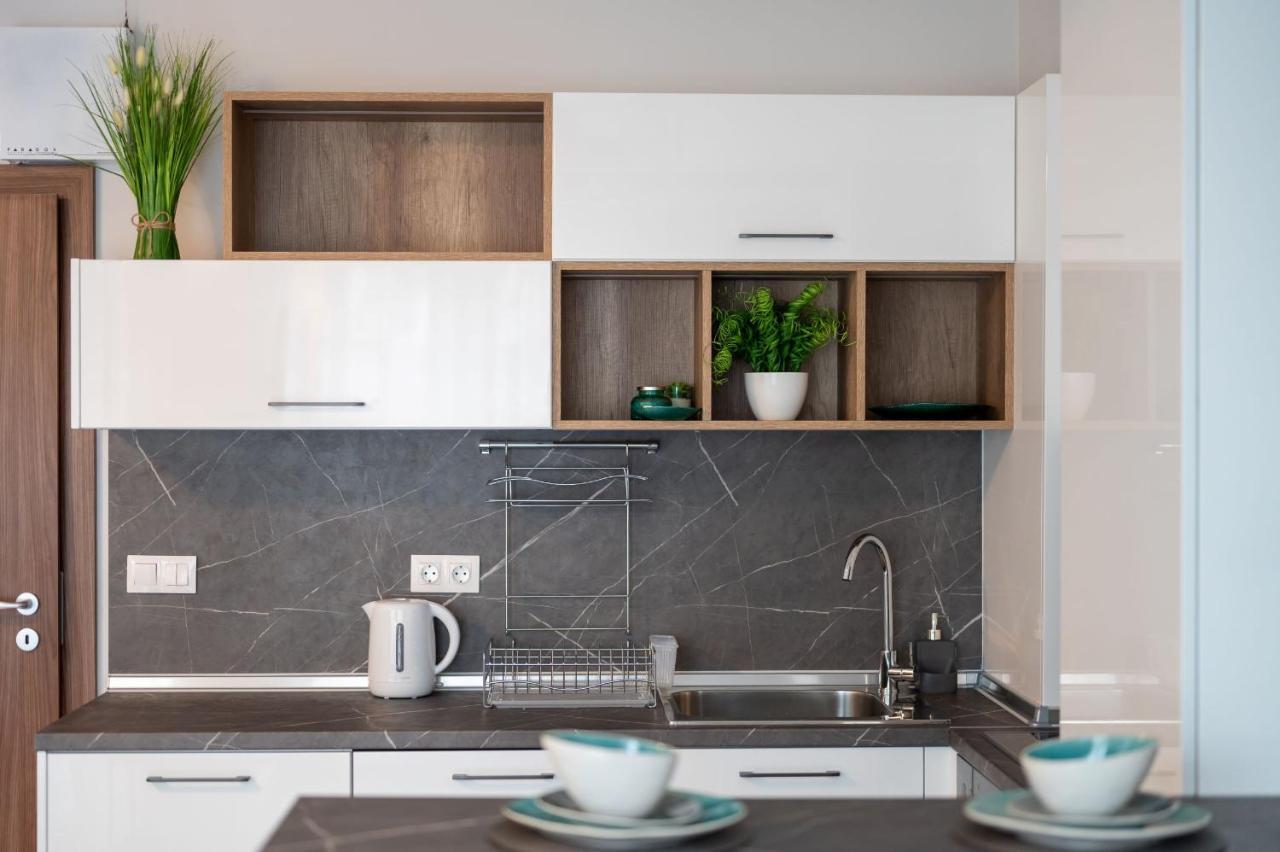 Modern Central Studio Apartment Sofia Exterior photo